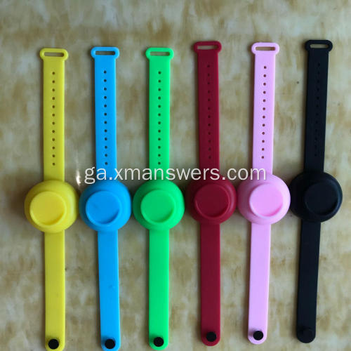 2020 Banda láimhe iniompartha bracelet silicone díghalraithe